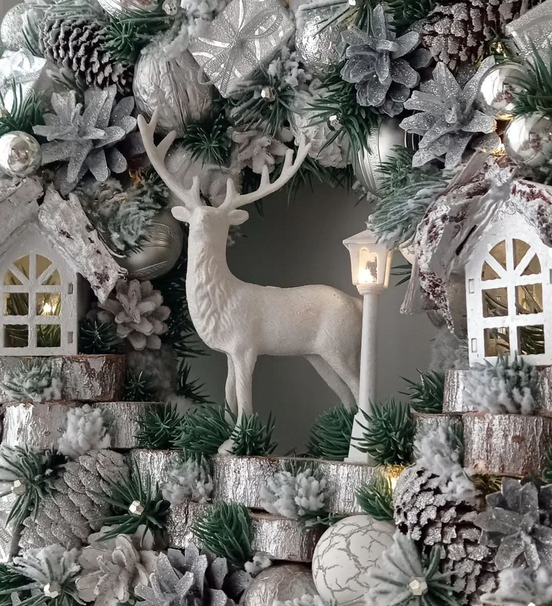 Guirlanda Decoração Natalina Luxo com Led 65CM DVT31