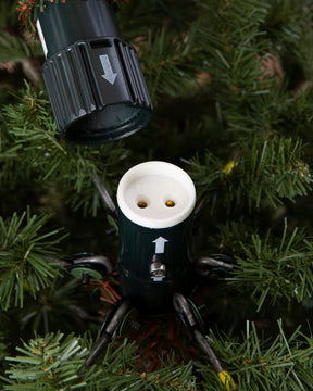 Árvore de Natal European 1,80 m com Galhos Articulados, Suporte Metálico e Micro LEDs Embutidos DVT03