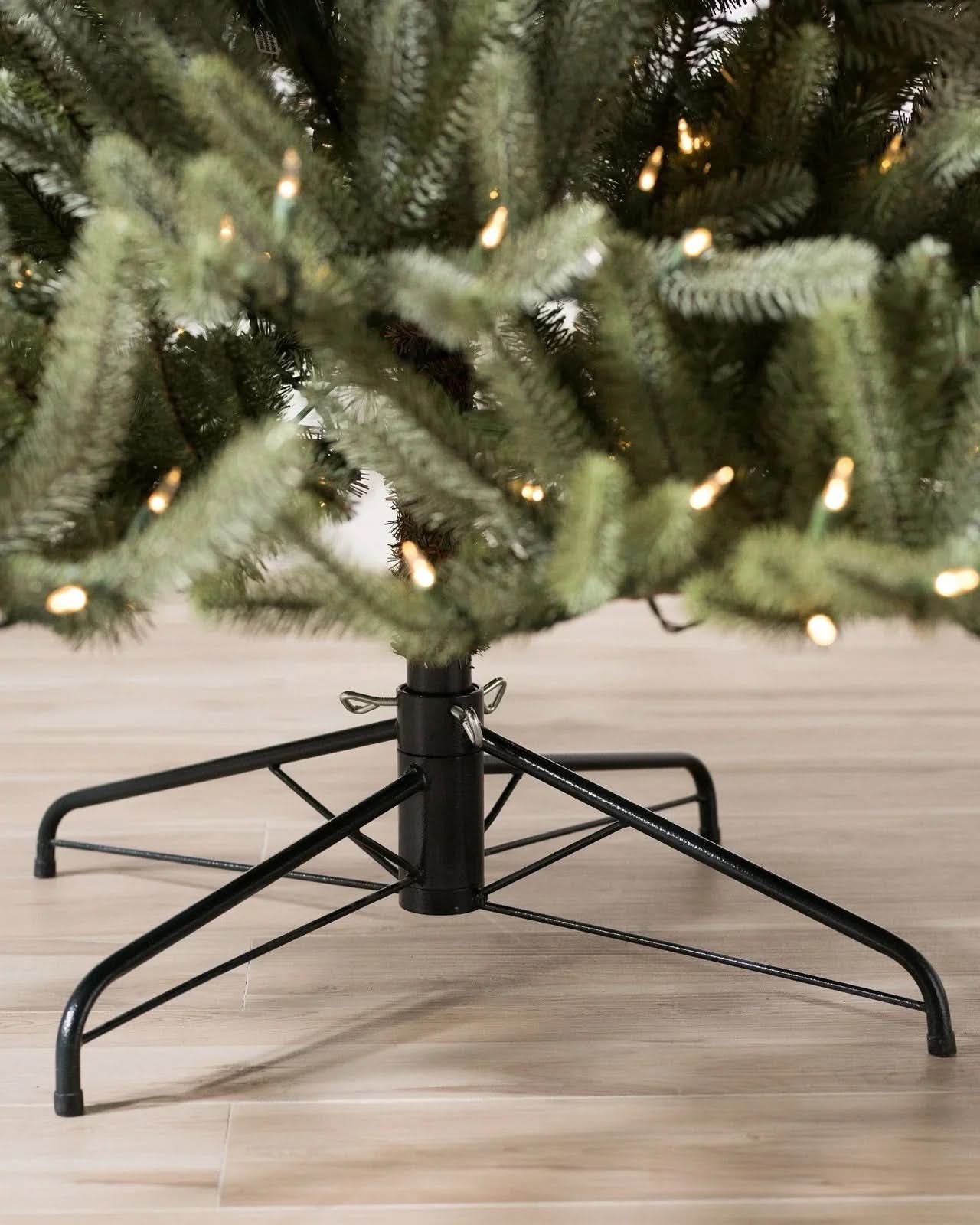 Árvore de Natal 1,80 m com Galhos Articulados, Suporte Metálico e Micro LEDs Embutidos DVT09